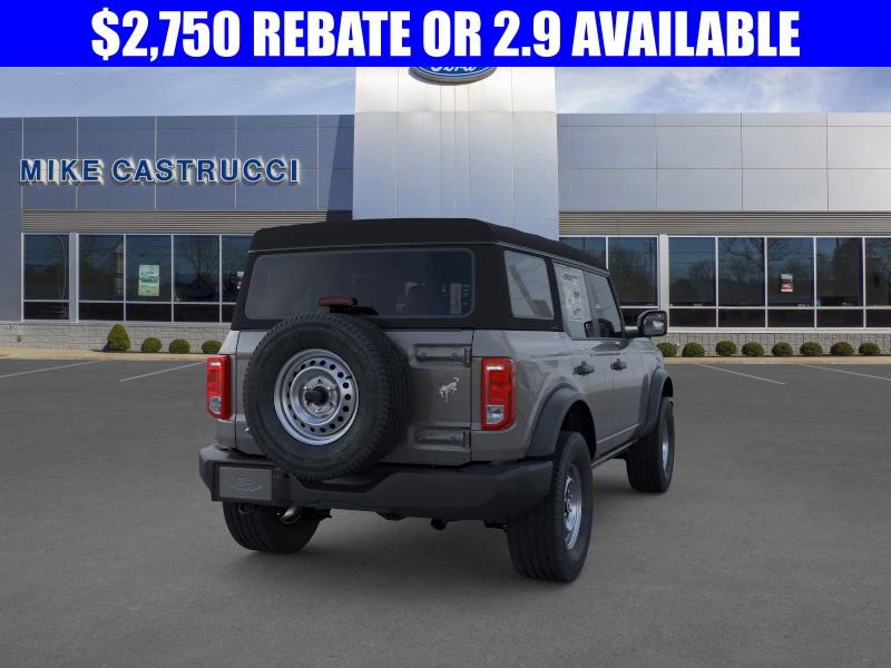 New 2025 Ford Bronco 4-Door image 8