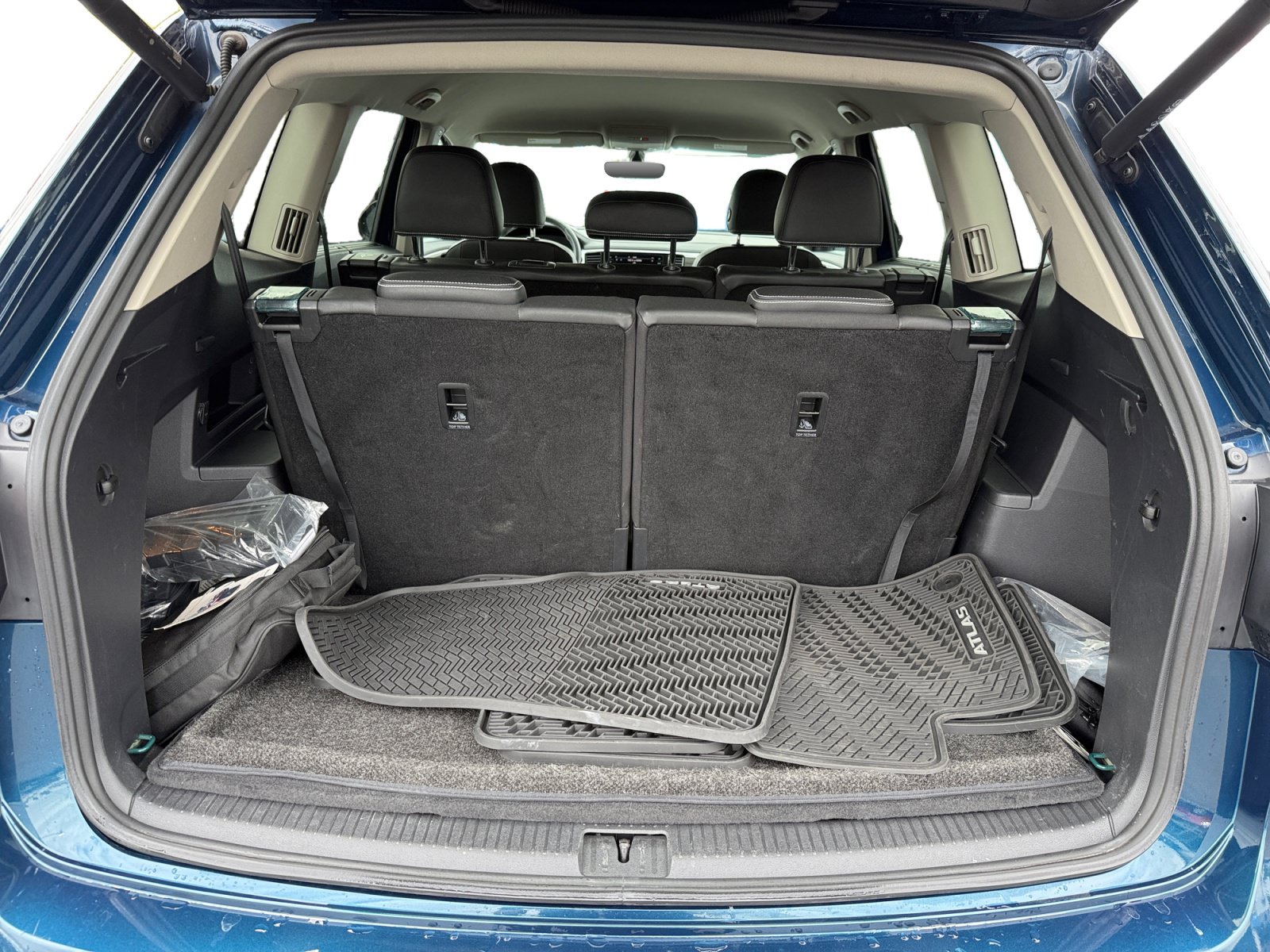 Certified 2023 Volkswagen Atlas SE FWD image 17