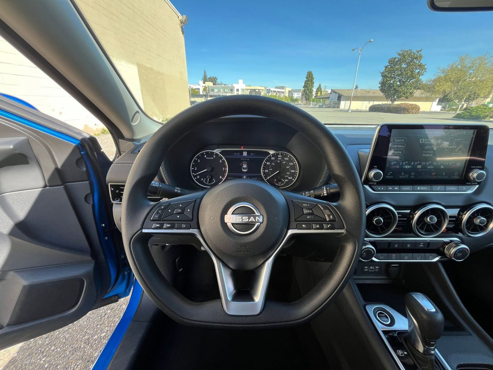 Used 2025 Nissan Sentra SV FWD image 32