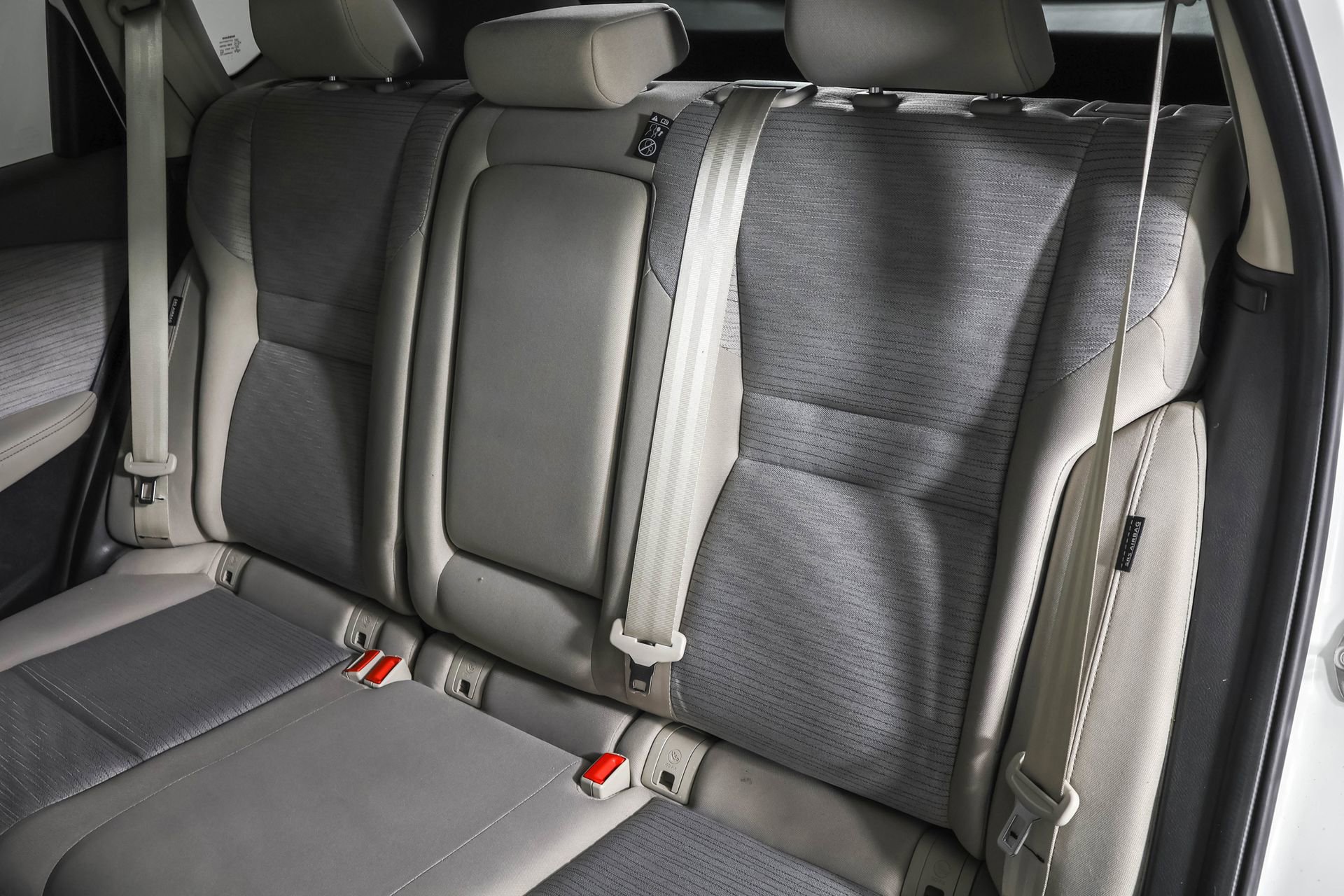 Used 2023 Nissan Rogue SV image 36