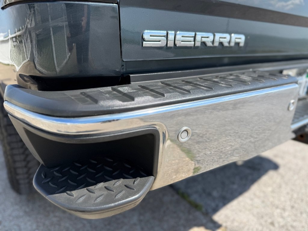 Used 2018 GMC Sierra 1500 SLT w/ Texas SLT Premium Package RWD image 11