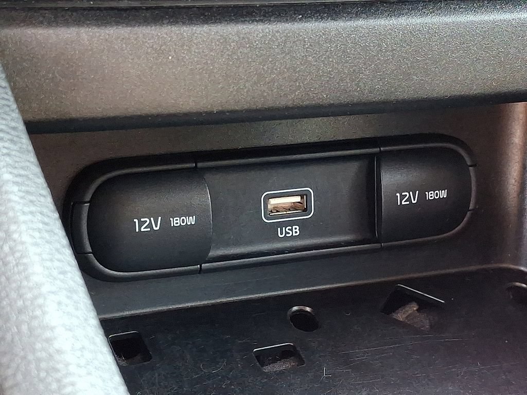 Used 2023 Kia Forte LXS FWD image 25