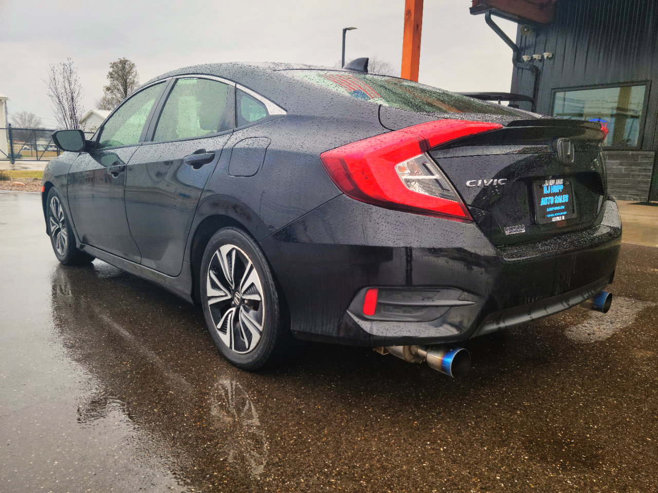 Used 2018 Honda Civic EX-T image 6
