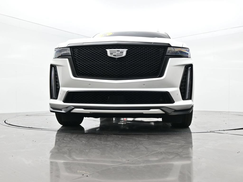 Used 2023 Cadillac Escalade V w/ LPO, ONYX Package AWD/4WD image 49