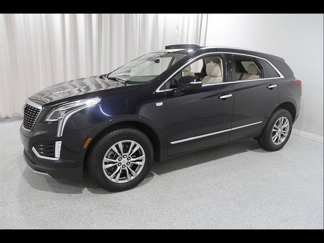 Used 2021 Cadillac XT5 Premium Luxury AWD/4WD image 3