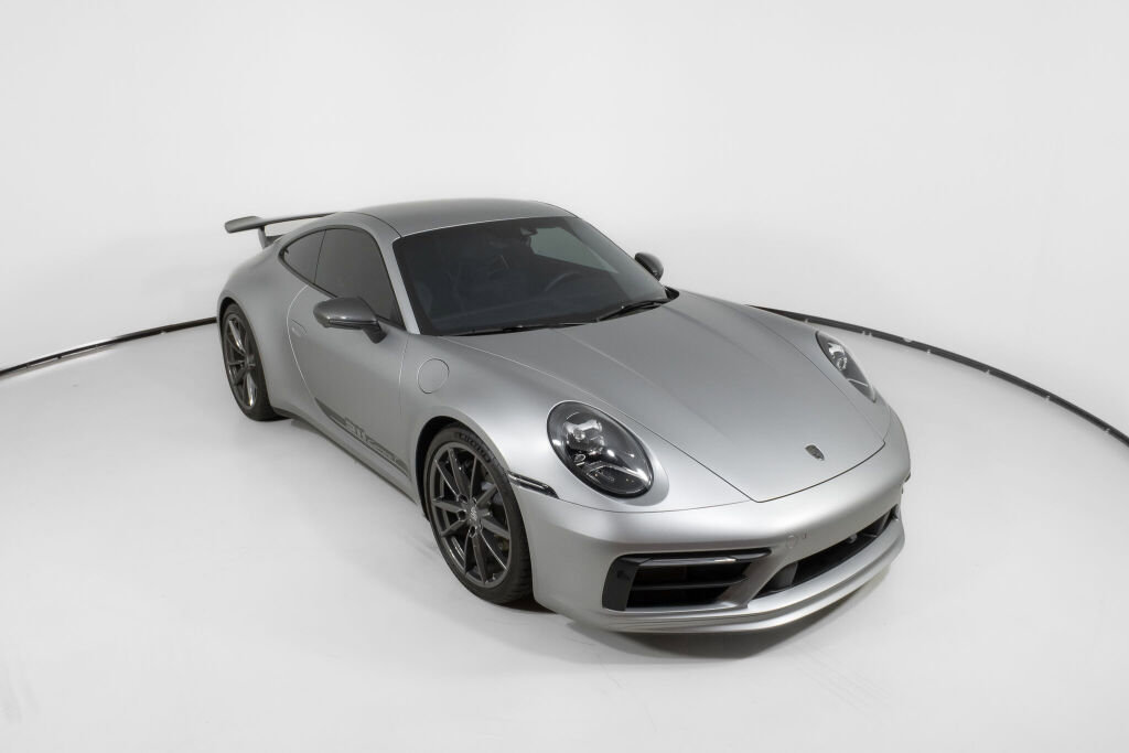 Used 2024 Porsche 911 Carrera T image 12