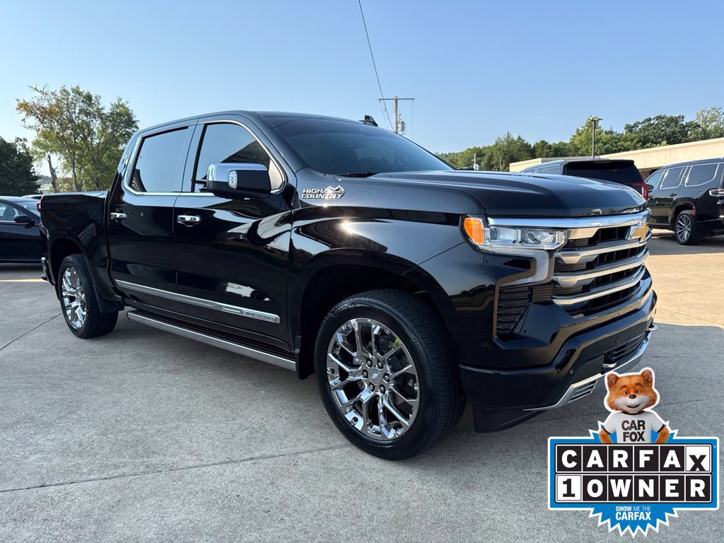 Used 2025 Chevrolet Silverado 1500 High Country AWD/4WD image 3