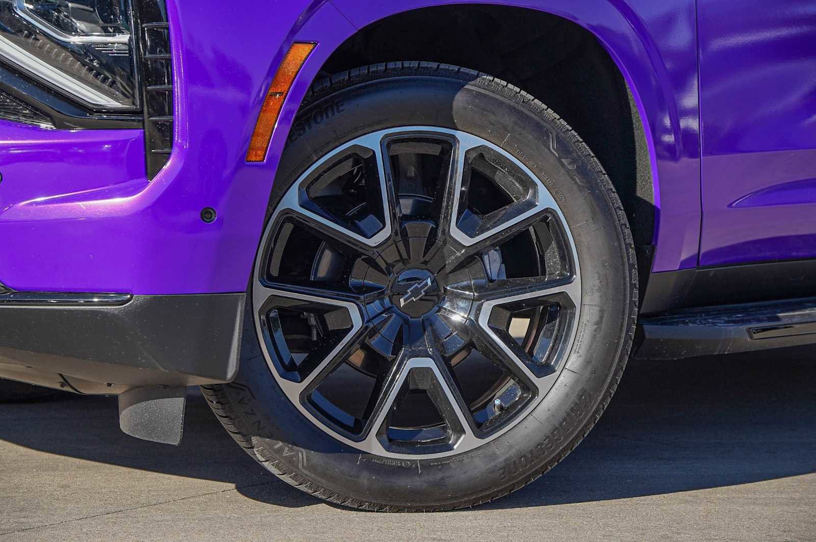 Used 2025 Chevrolet Tahoe RST w/ RST Capability Package image 2