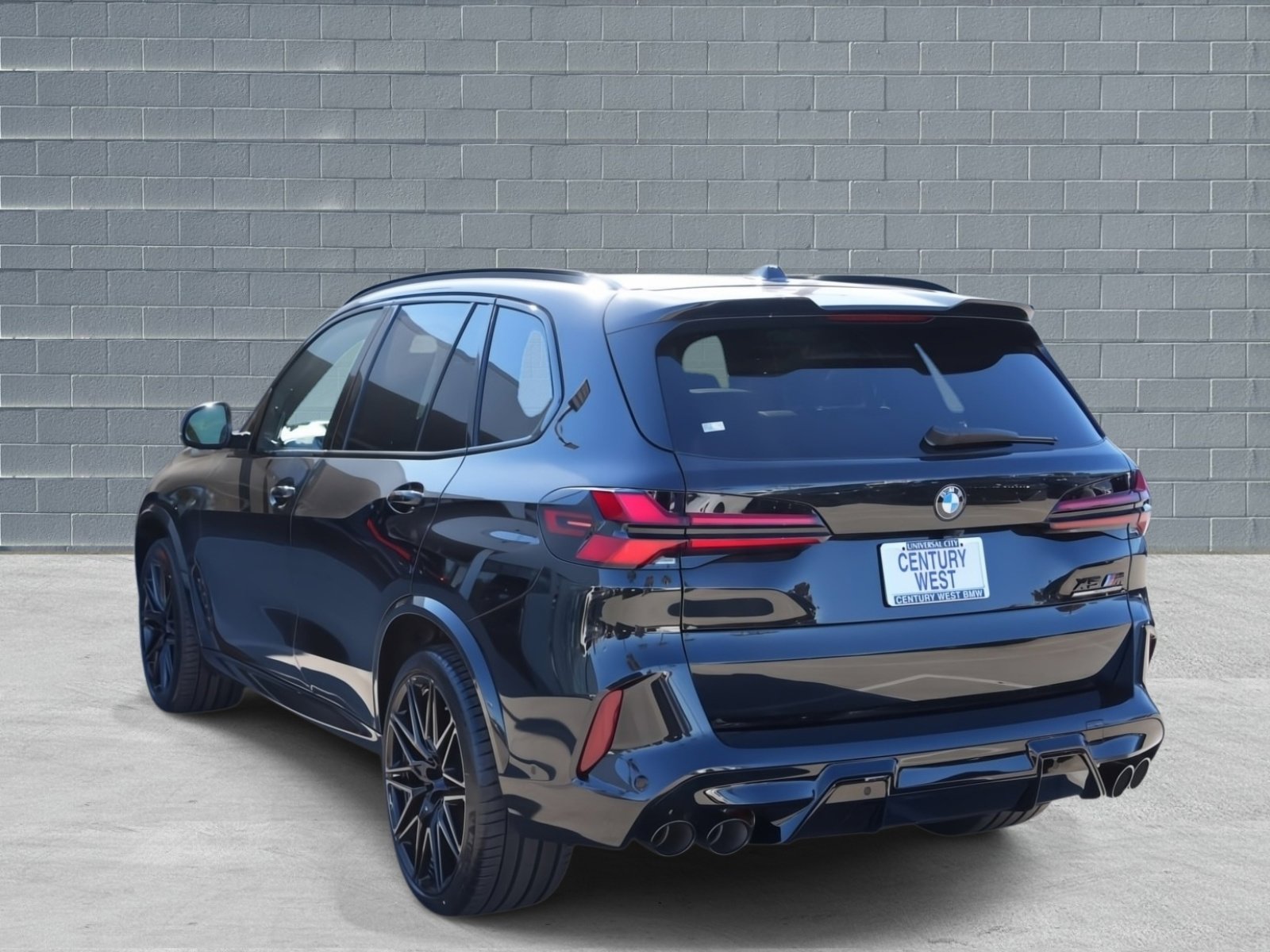 New 2026 BMW X5 M Competition w/ Executive Package image 6
