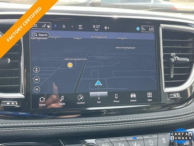 Used 2024 Chrysler Pacifica Limited image 37