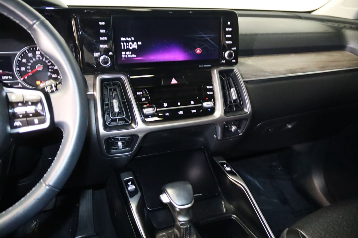 Used 2023 Kia Sorento X-Line EX AWD/4WD image 43