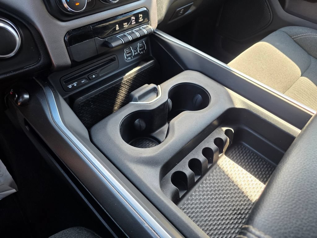 Used 2019 RAM 1500 Big Horn AWD/4WD image 38