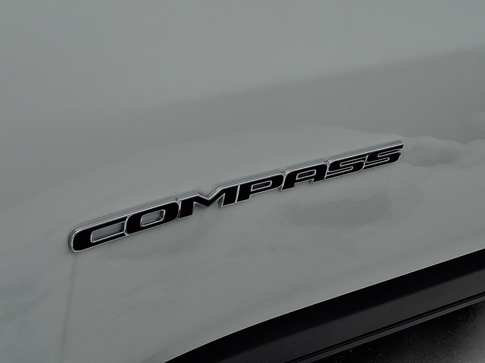 New 2026 Jeep Compass Limited w/ Sun, Sound & Navigation Group AWD/4WD image 5