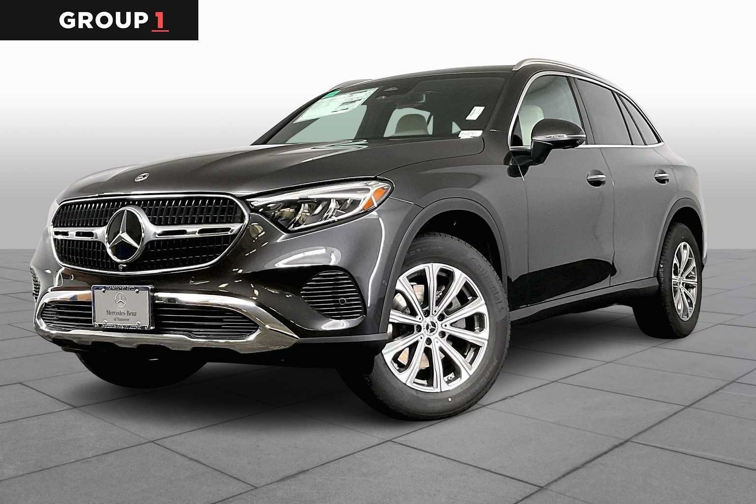 New 2025 Mercedes-Benz GLC 300 4MATIC image 1