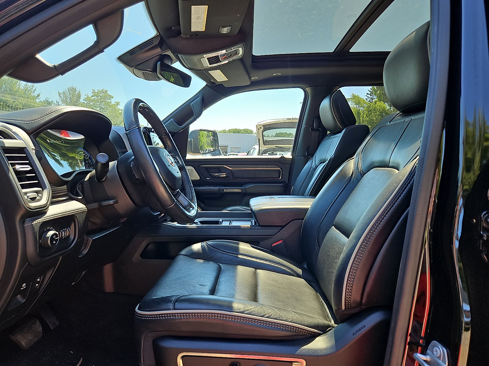 Used 2020 RAM 1500 Limited AWD/4WD image 14