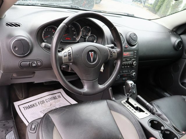 Used 2009 Pontiac G6 GXP w/ Sun And Sound Plus Package FWD image 17