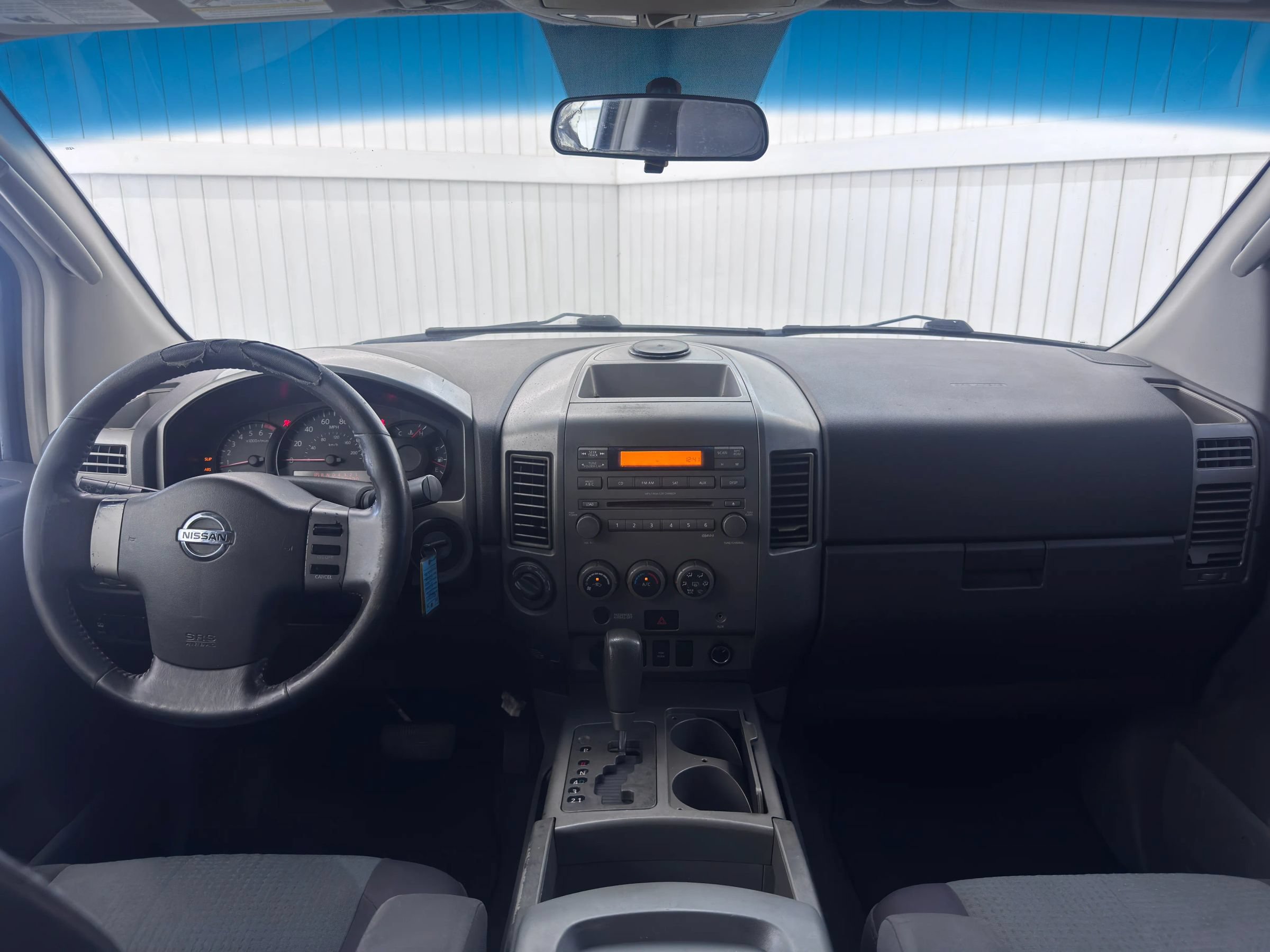 Used 2006 Nissan Titan SE AWD/4WD image 17