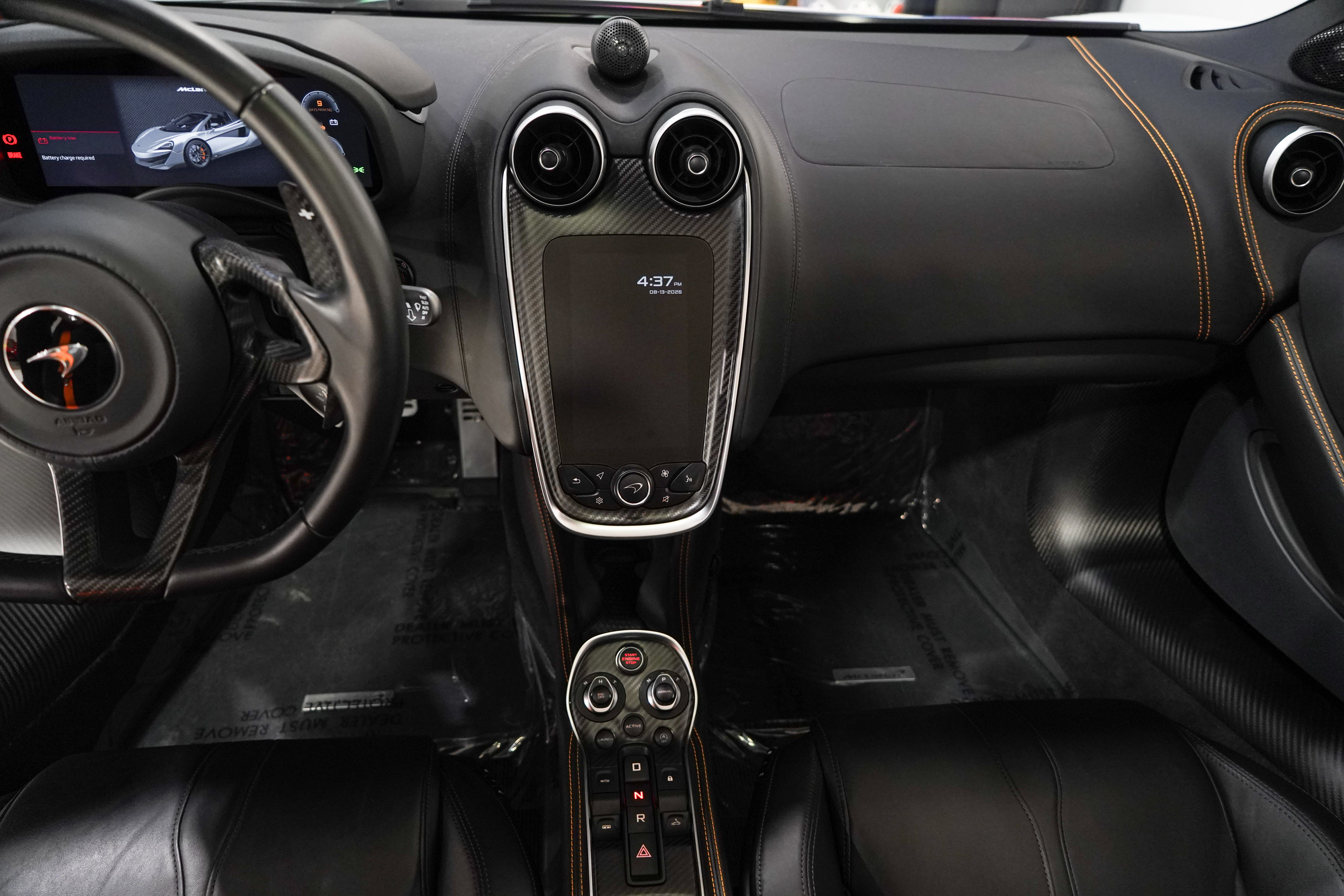 Used 2020 McLaren 600LT Spider RWD image 13
