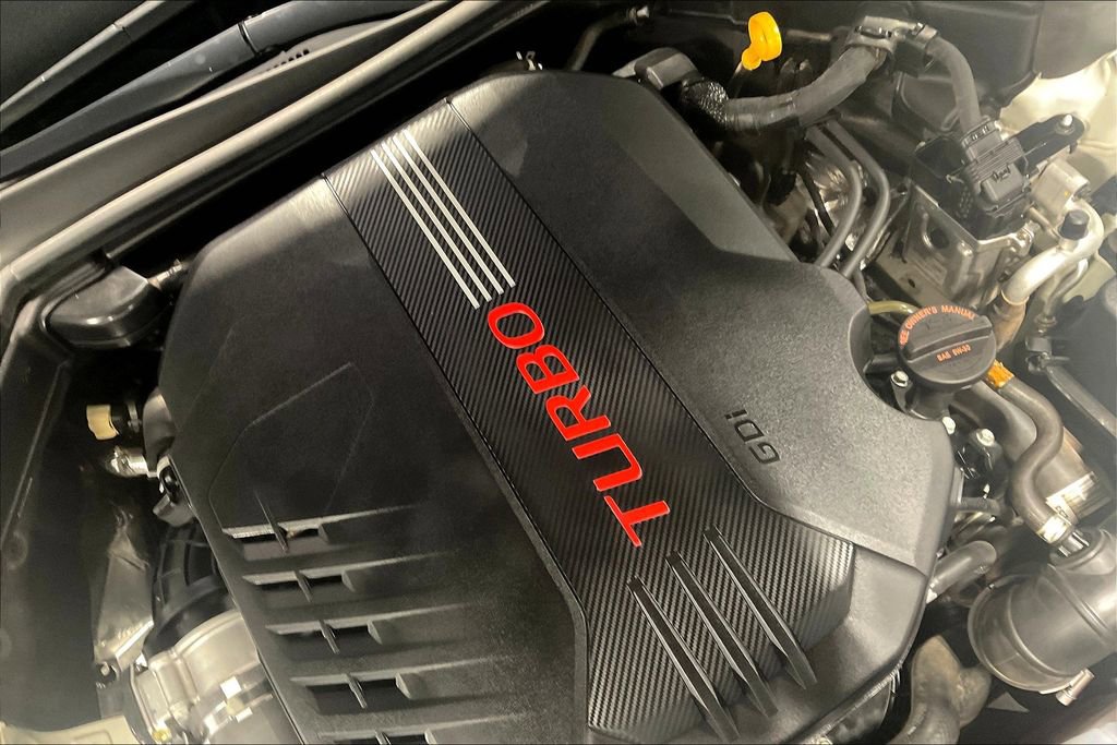 Used 2023 Kia Stinger GT2 image 40