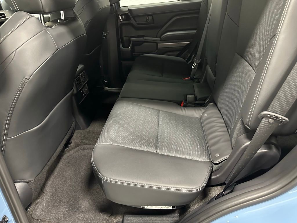 Used 2025 Toyota 4Runner TRD Sport Premium w/ Tow Technology Package image 45