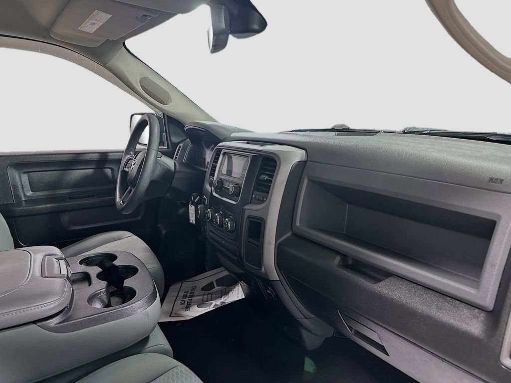 Used 2018 RAM 1500 Express image 25