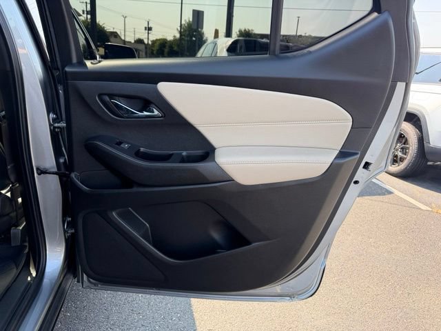 Certified 2023 Chevrolet Traverse LS AWD/4WD image 8