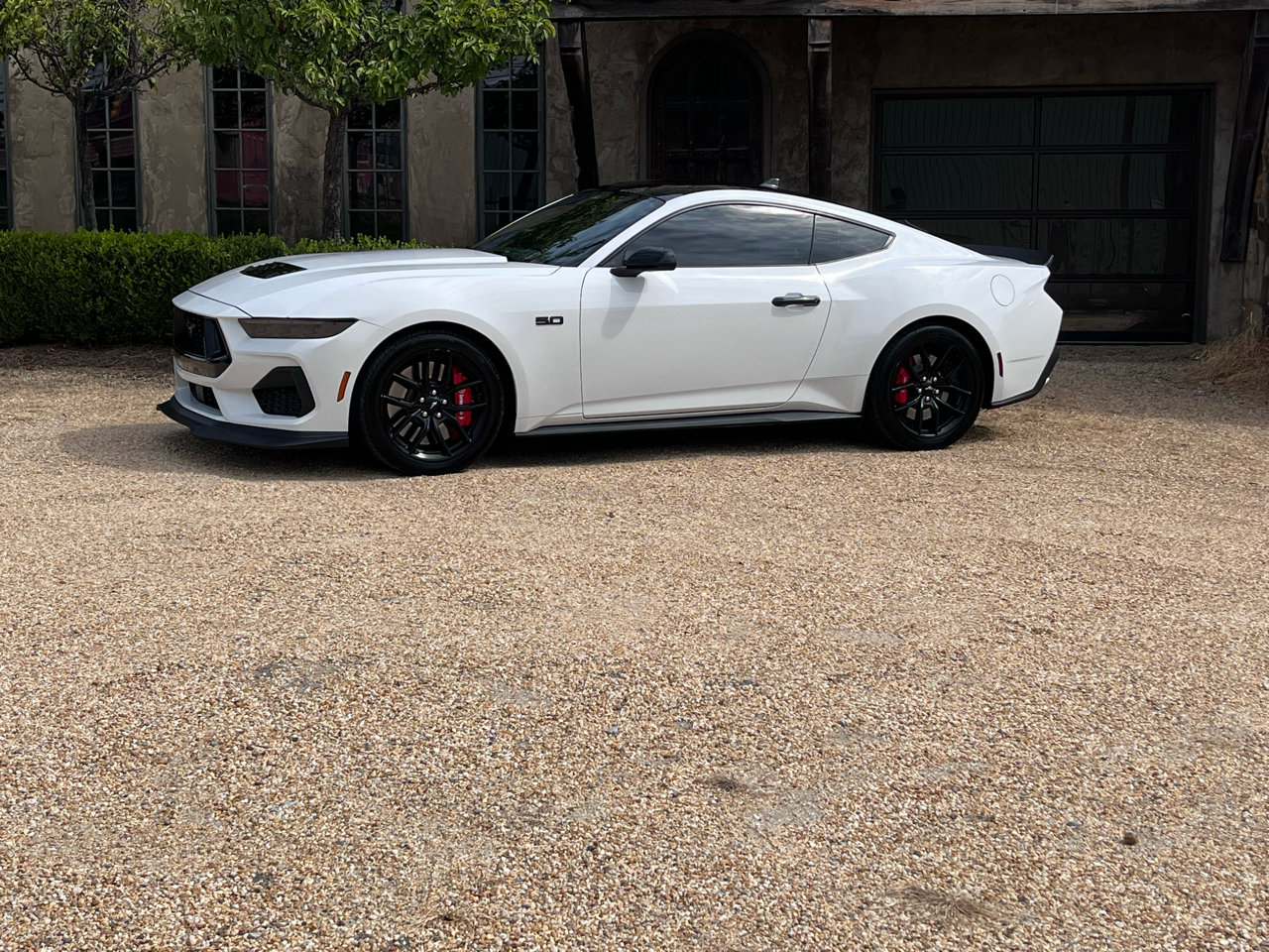 Used 2024 Ford Mustang GT image 2