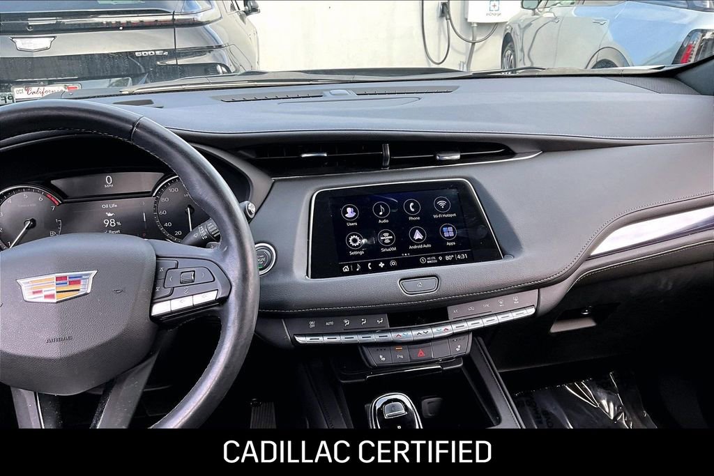 Certified 2023 Cadillac XT4 Luxury w/ Cold Weather Package image 8
