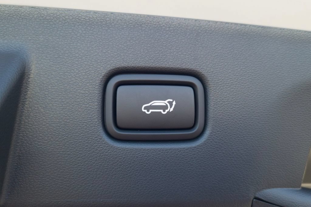 New 2026 Hyundai Tucson Blue SE FWD image 8