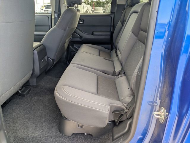 Used 2025 Nissan Frontier SV RWD image 23