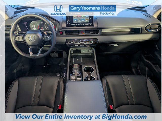 Certified 2025 Honda Pilot Touring image 16