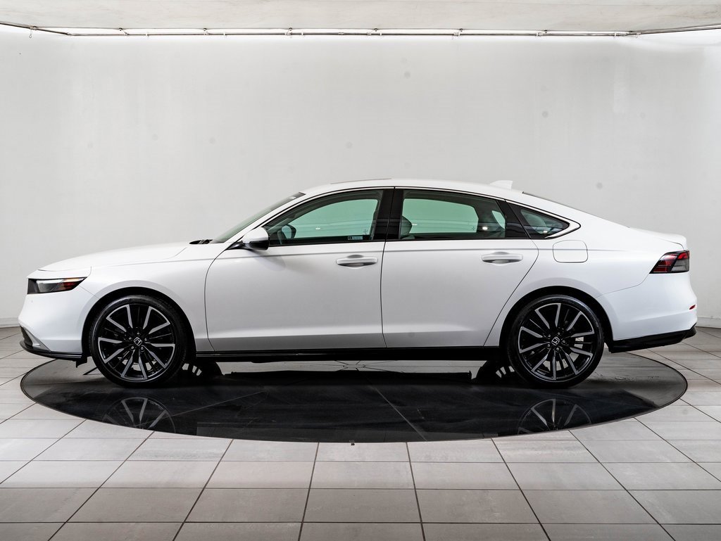 Used 2025 Honda Accord Touring image 5