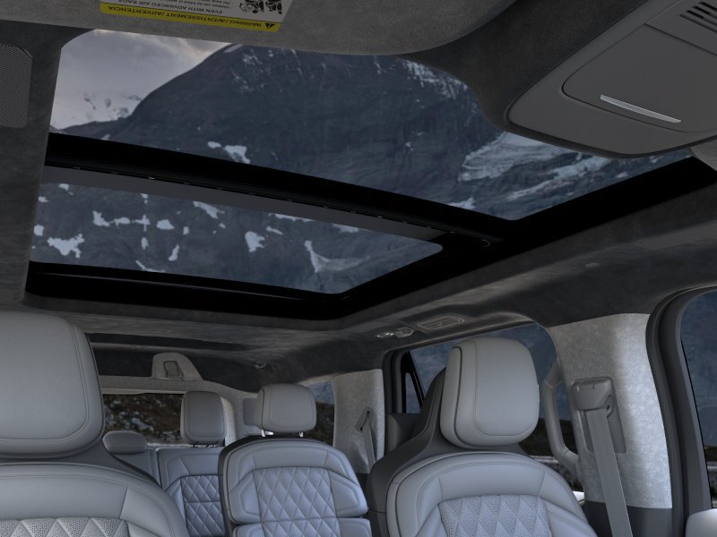 New 2026 Lincoln Navigator Black Label AWD/4WD image 22