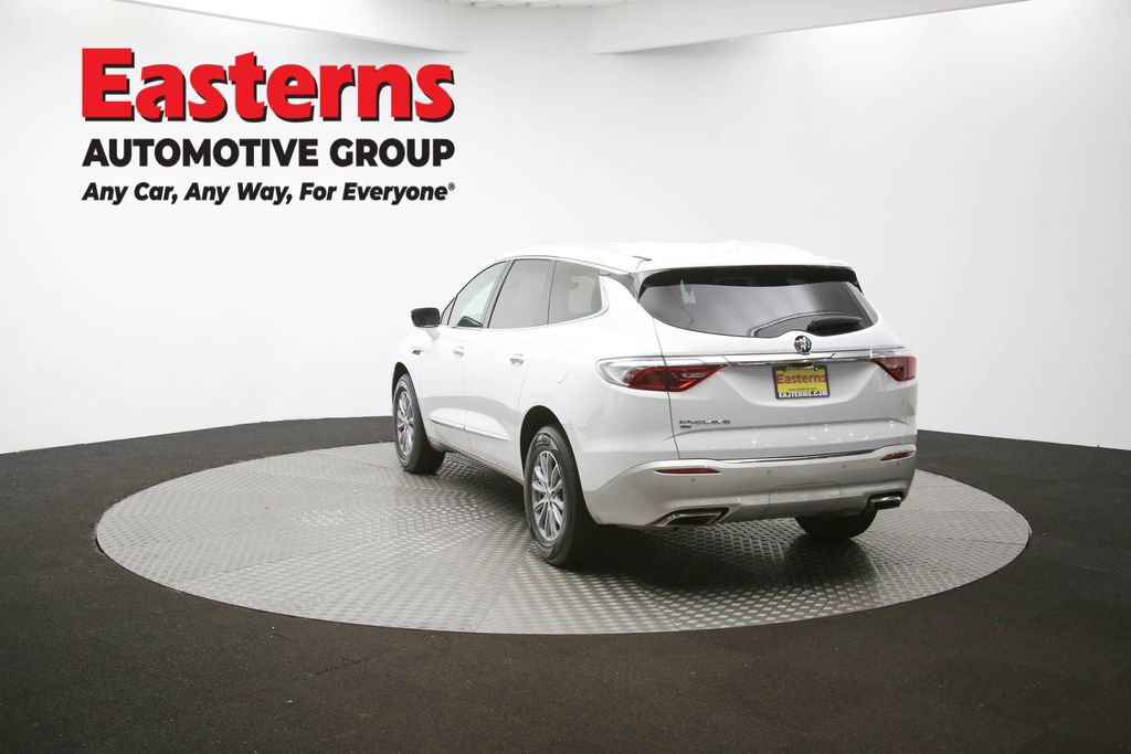 Used 2024 Buick Enclave Premium image 69
