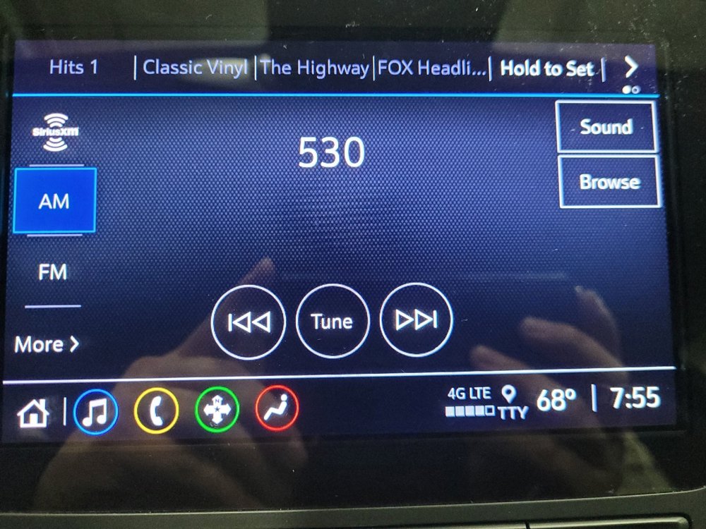 Used 2023 Chevrolet Malibu LT image 25