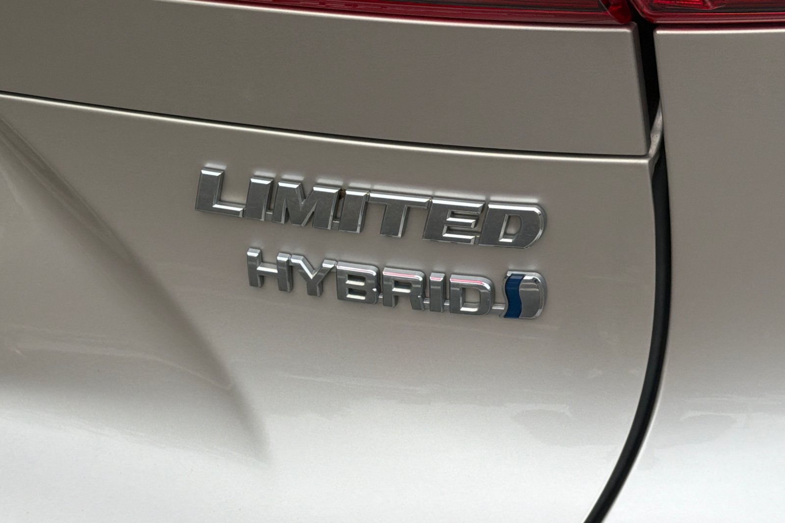 Used 2021 Toyota Venza Limited AWD/4WD image 29