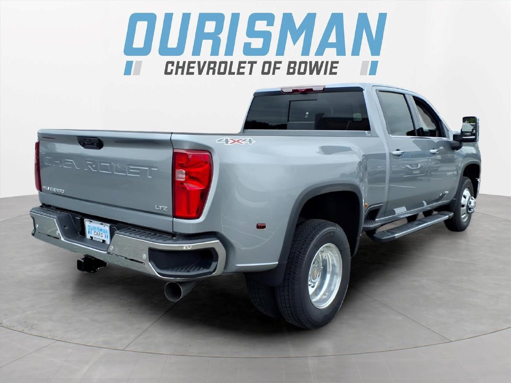 New 2026 Chevrolet Silverado 3500 LTZ w/ LTZ Plus Package AWD/4WD image 3