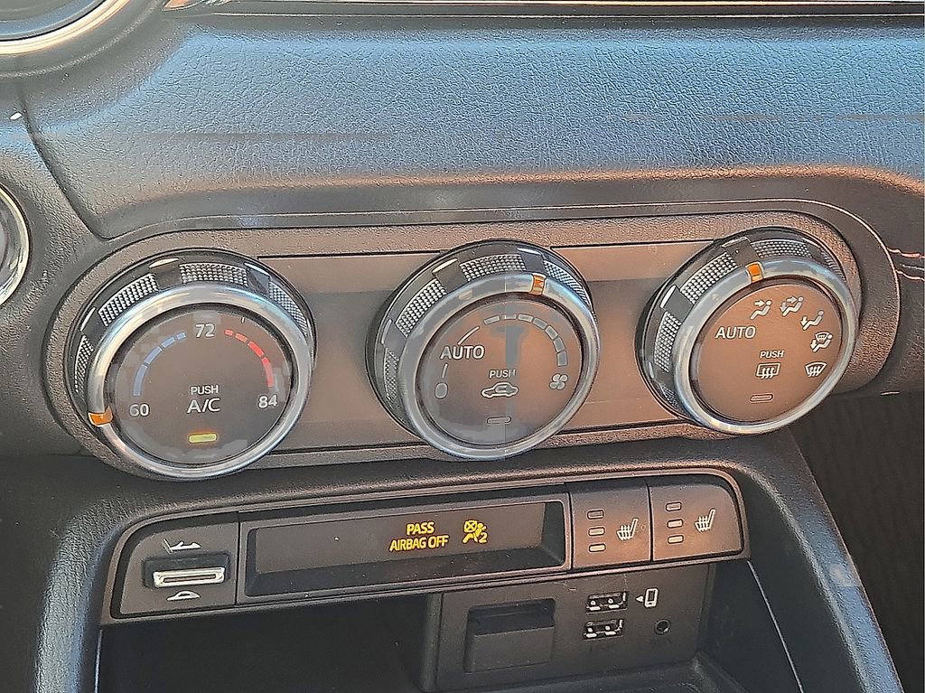 Used 2023 MAZDA MX-5 Miata Grand Touring w/ Weather Package image 25