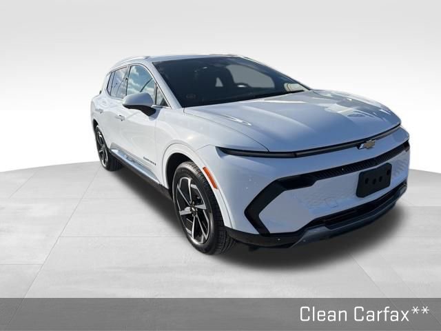 Used 2025 Chevrolet Equinox EV LT w/ Convenience Package image 3