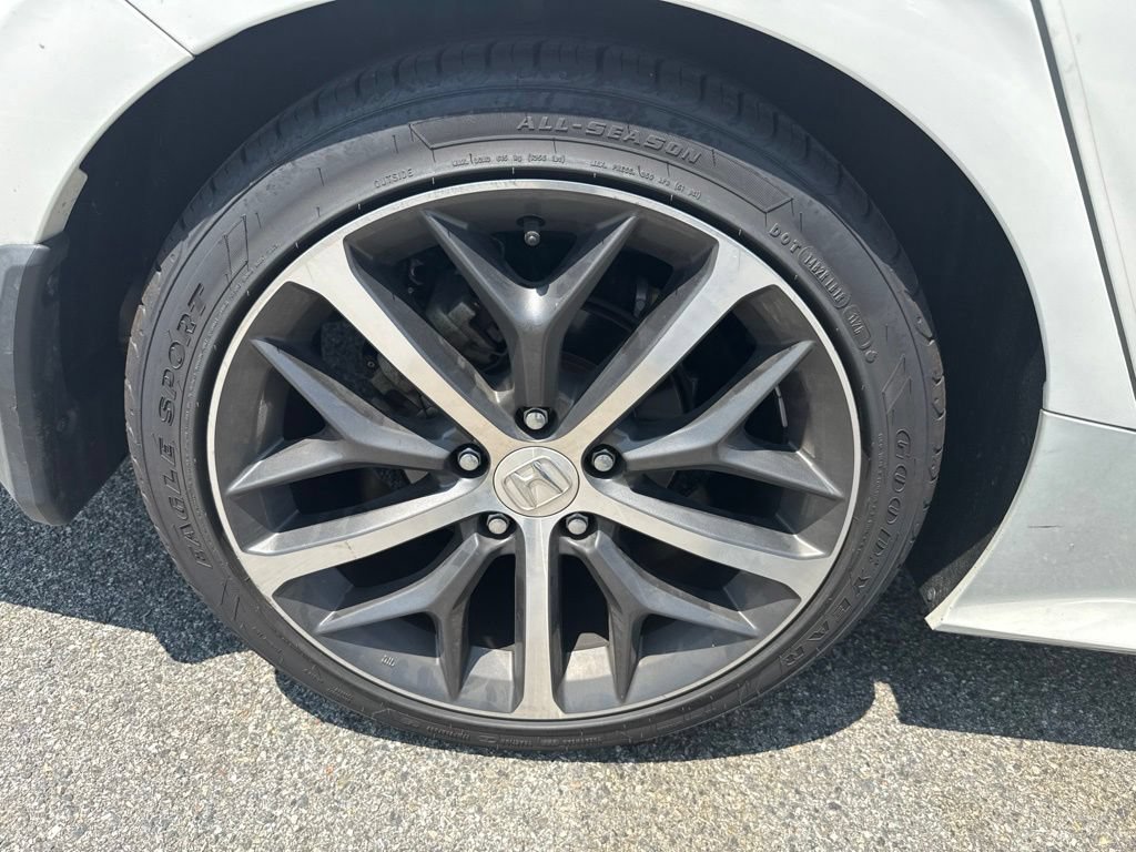 Used 2022 Honda Civic Touring image 12