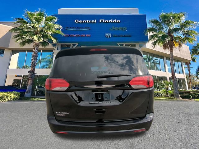 New 2026 Chrysler Voyager LX image 6