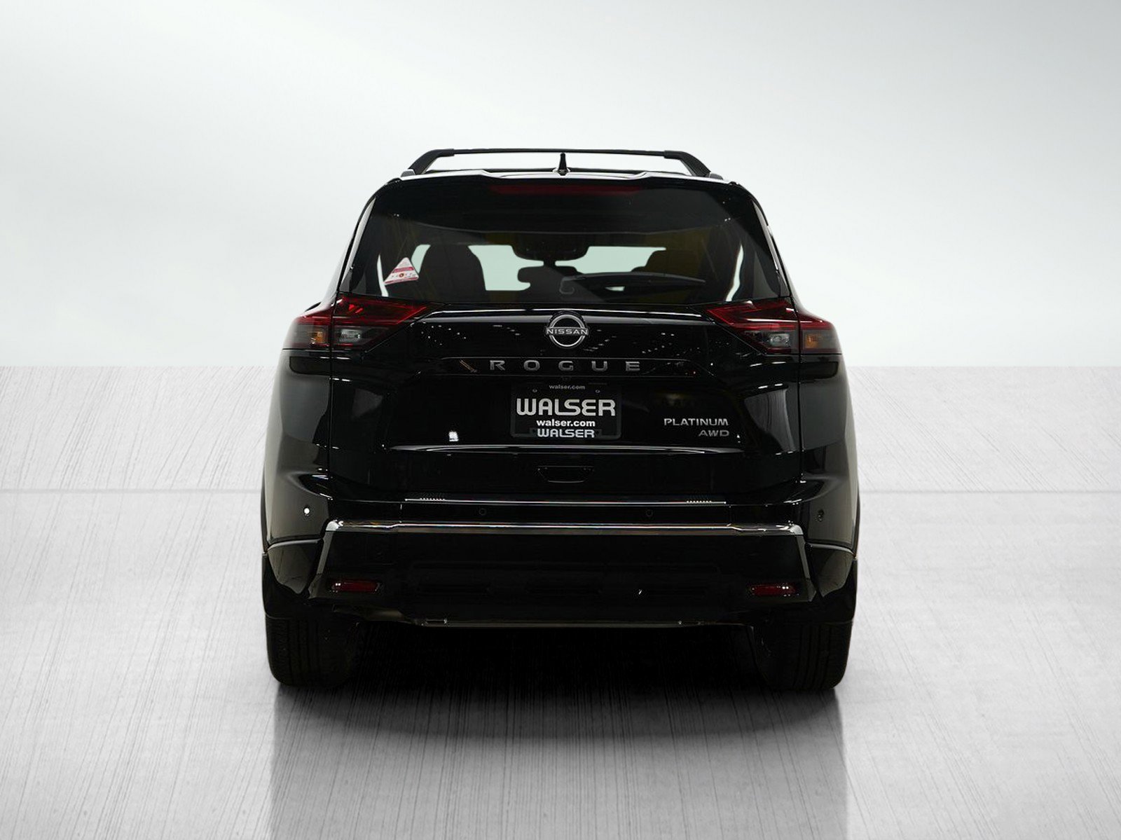 Used 2026 Nissan Rogue Platinum w/ Platinum Premium Package image 4