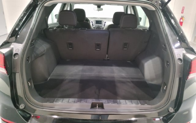 Used 2023 Chevrolet Equinox LS FWD image 17
