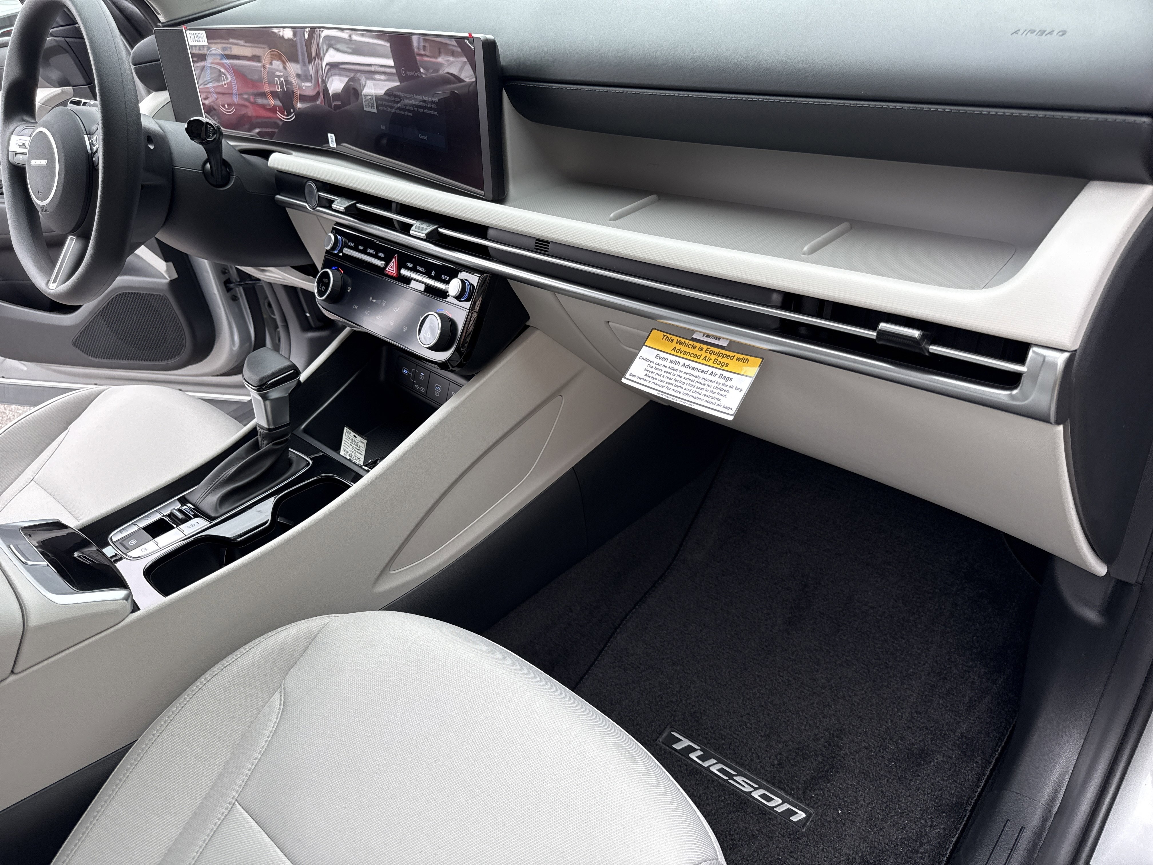 New 2026 Hyundai Tucson SEL image 18