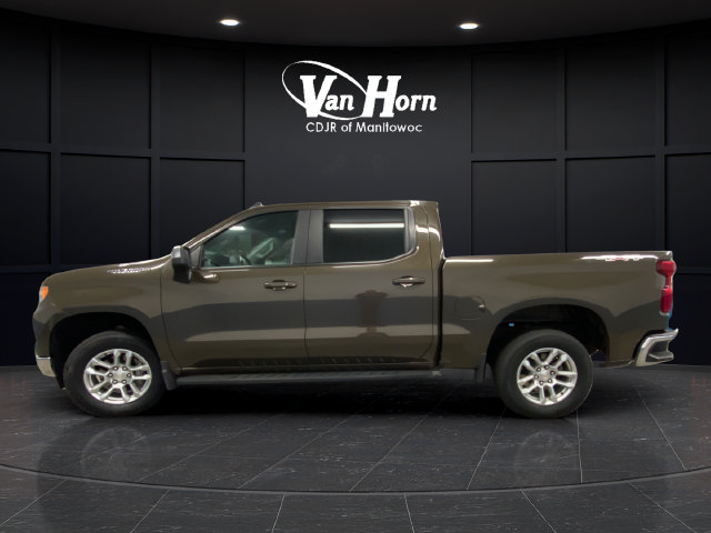 Used 2024 Chevrolet Silverado 1500 LT AWD/4WD image 4