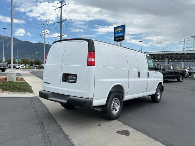 New 2026 Chevrolet Express 2500 w/ Driver Convenience Package RWD image 5