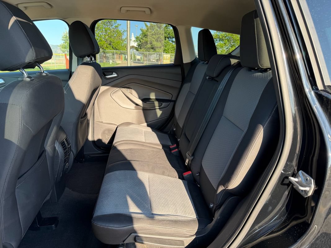 Used 2017 Ford Escape SE AWD/4WD image 13