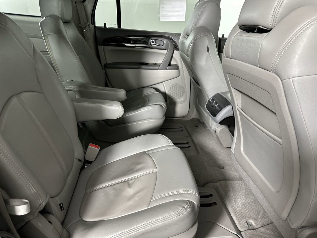 Used 2013 Buick Enclave Convenience AWD/4WD image 26