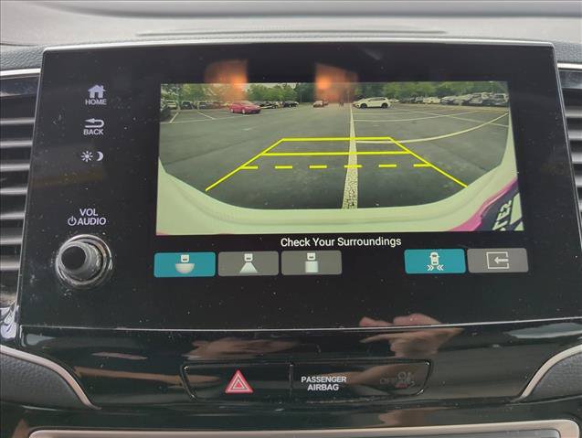 Used 2020 Honda Pilot Touring image 15