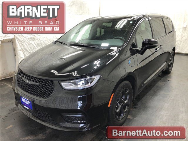 Used 2023 Chrysler Pacifica Limited w/ S Appearance Package